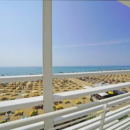 A Frontemare Otel Lido di Jesolo