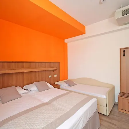 Otel A Frontemare Lido di Jesolo