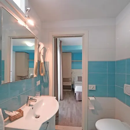 Hotel A Frontemare 3*