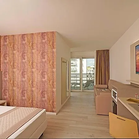 Hotel A Frontemare 3*
