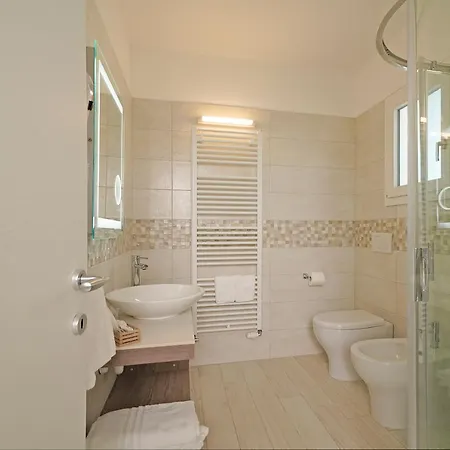 Ξενοδοχείο A Frontemare 3*